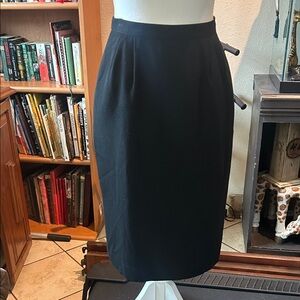 Kasper Classic Black Pencil Skirt